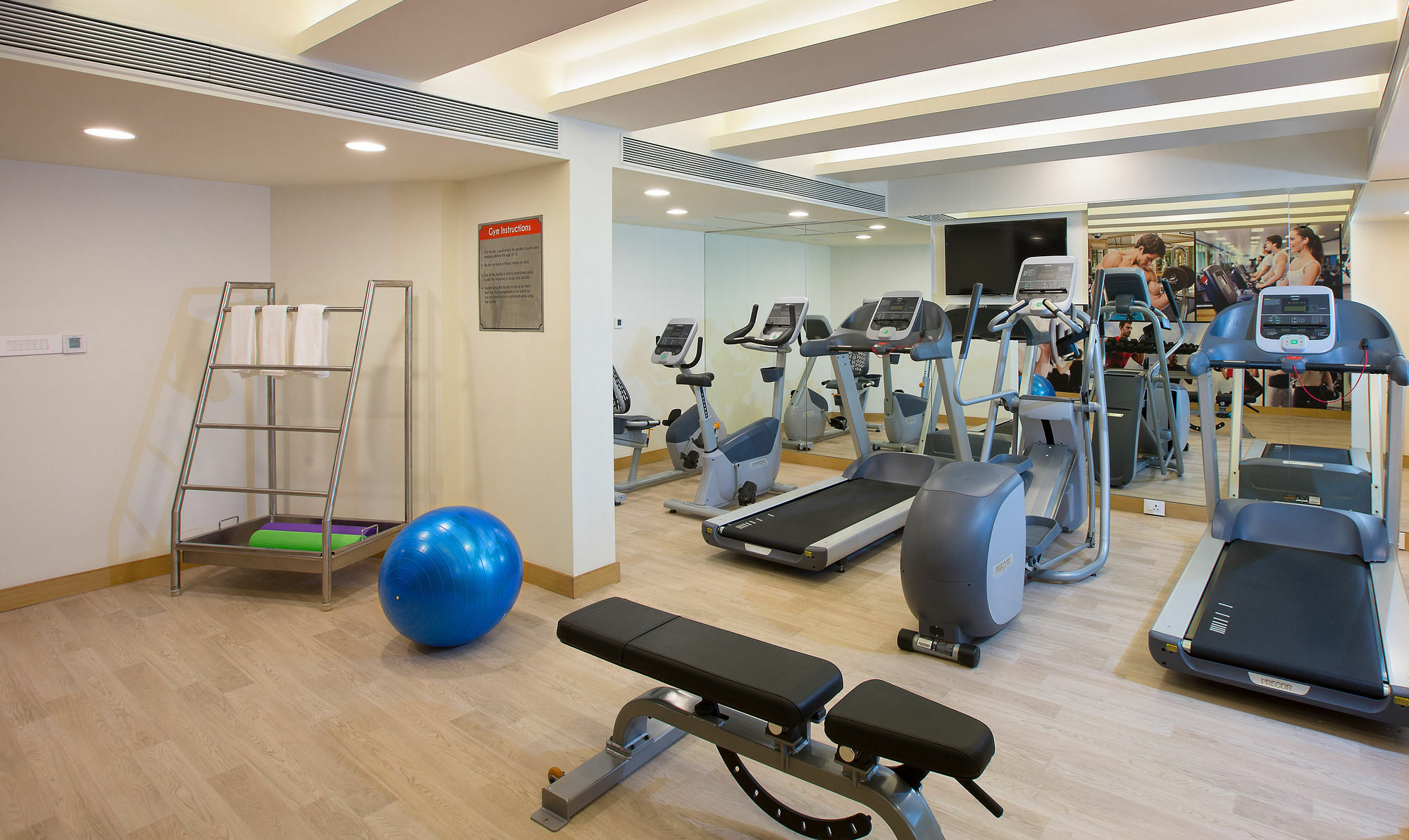 Ibis Chennai City Centre - An Accor Brand Экстерьер фото